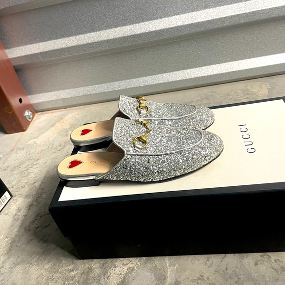 Gucci silver sparkle mules size 35 1/2.preowned good condition π - Picture 3 of 6